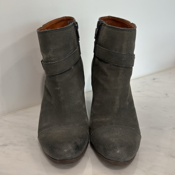 Lucky Brand Heeled Boots - Picture 2 of 12